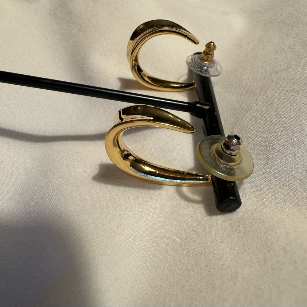 Gold tone drop loop earrings, 1”. EUC. - Picture 2 of 4